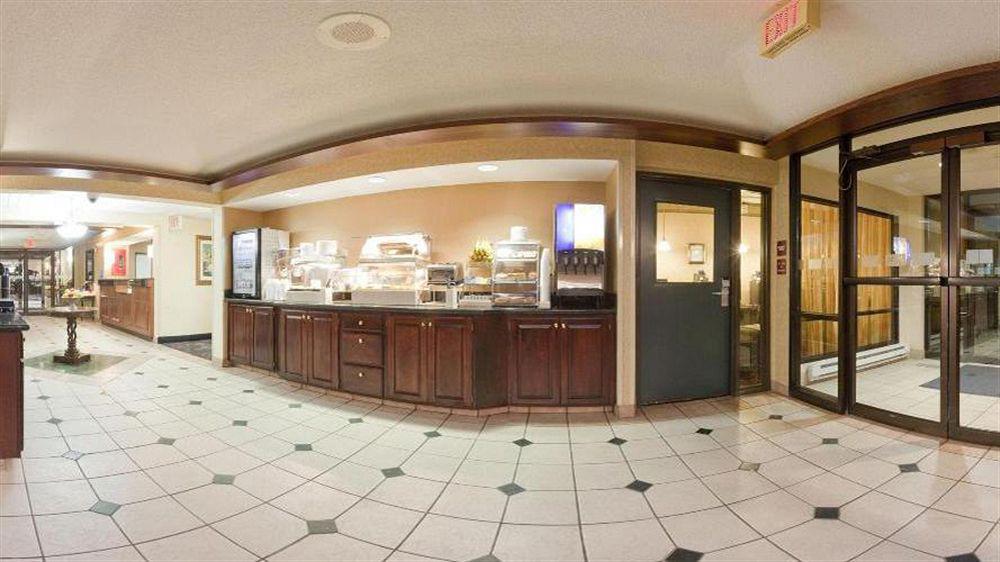 Holiday Inn Express Hotel & Suites Minneapolis-Golden Valley By Ihg Saint Louis Park Exterior photo